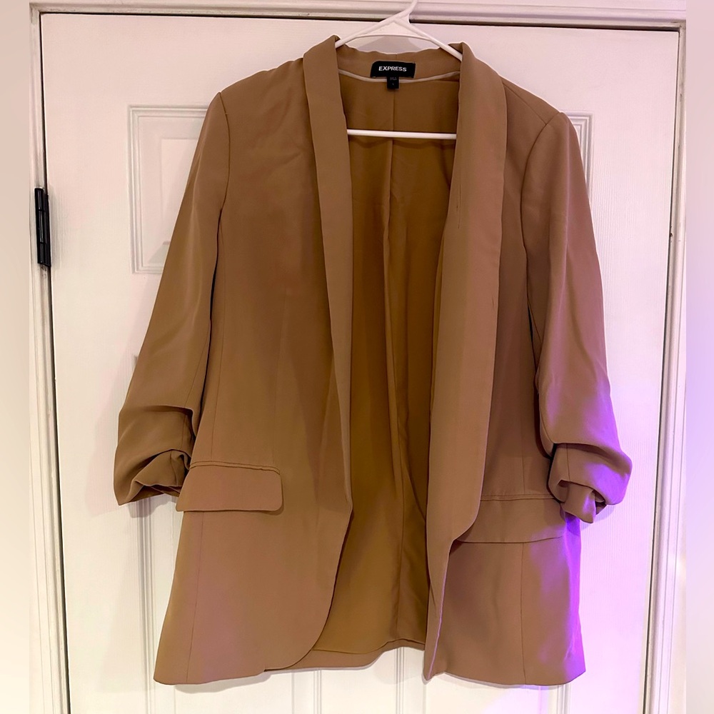 Express 3/4 Sleeve - Boyfriend Blazer Tan - Size Large